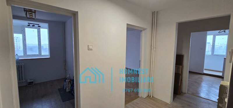 Str. Constantin Brancusi nr. 8 apartament 3 camere proaspat renovat